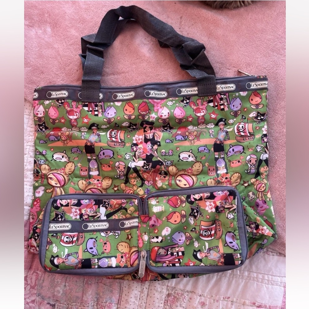 LeSportsac x Tokidoki collab tote Pirata print Limited edition collection Y2K